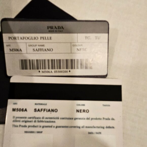 Prada Saffiano Long Zippy wallet - Picture 3 of 6